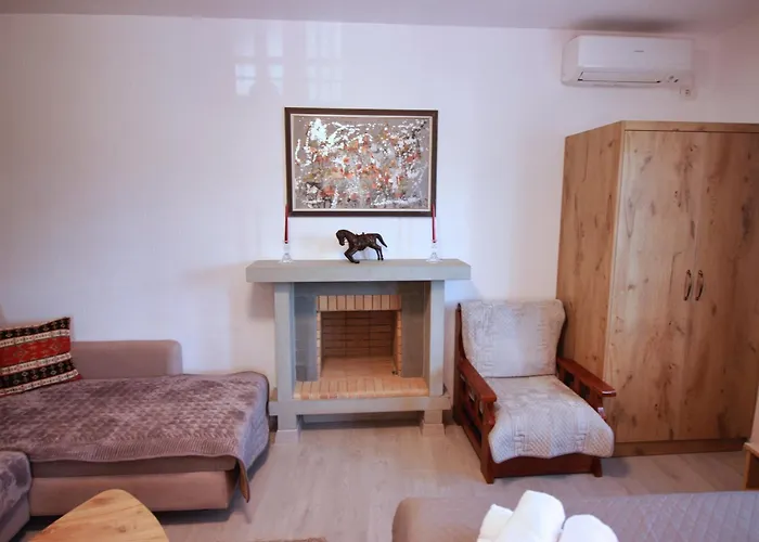 Emblematic House 4 民宿