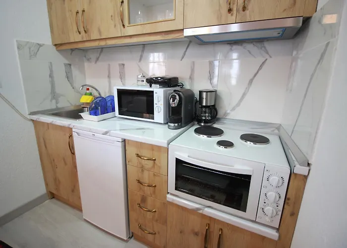 Emblematic House 4 * Gjirokastër