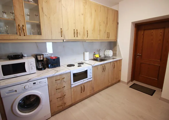 Emblematic House 4 Gjirokastër