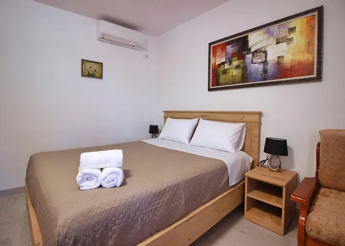 Emblematic House 4 Gjirokastër