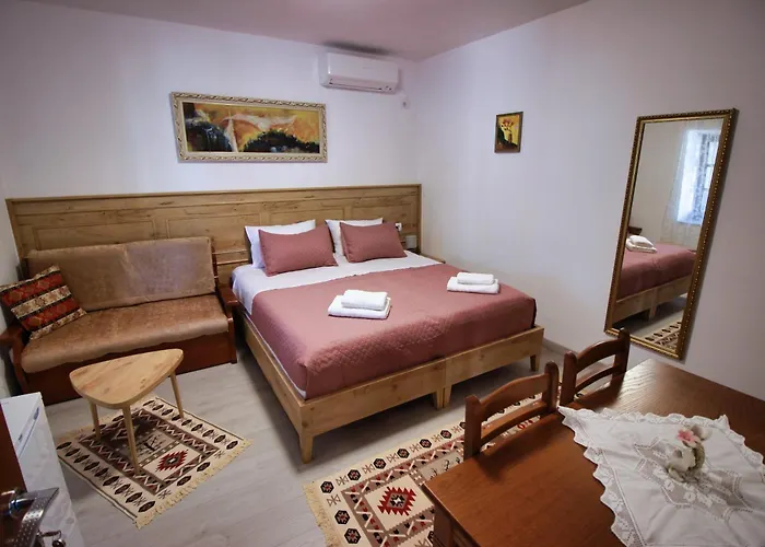 Emblematic House 4 民宿