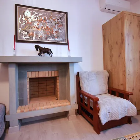 Emblematic House 4 Homestay *