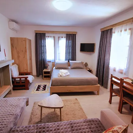 Emblematic House 4 בית אירוח