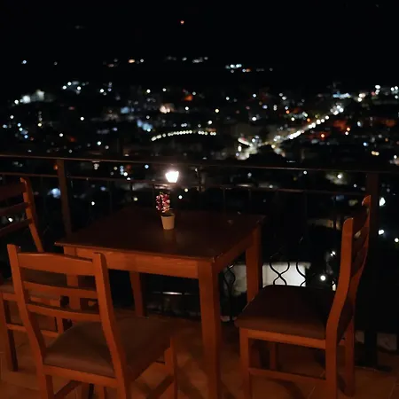 Séjour chez l'habitant Emblematic House 4 Gjirokastër