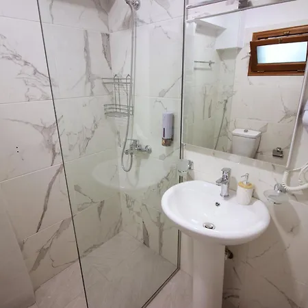 Emblematic House 4 Séjour chez l'habitant Gjirokastër