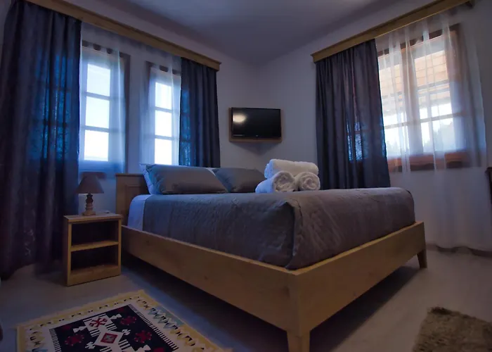 Emblematic House 4 Homestay szállás *